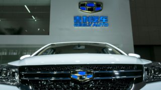 Logo of Chinese automaker Geely Auto.