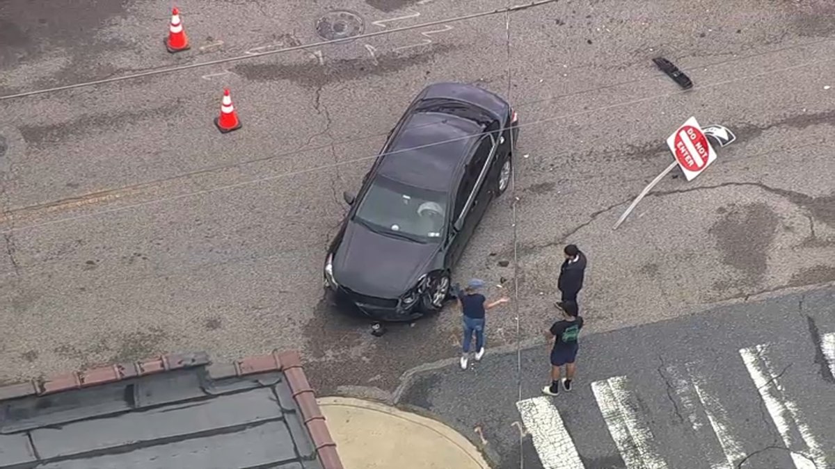 Vehicle Flees After Crash Kills Woman Walking in Philadelphia