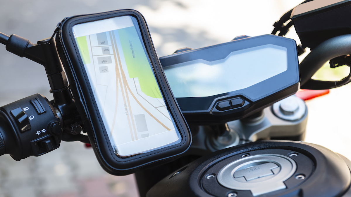 Apple Warns Motorcycle Engine Vibrations Can Harm iPhone Camera