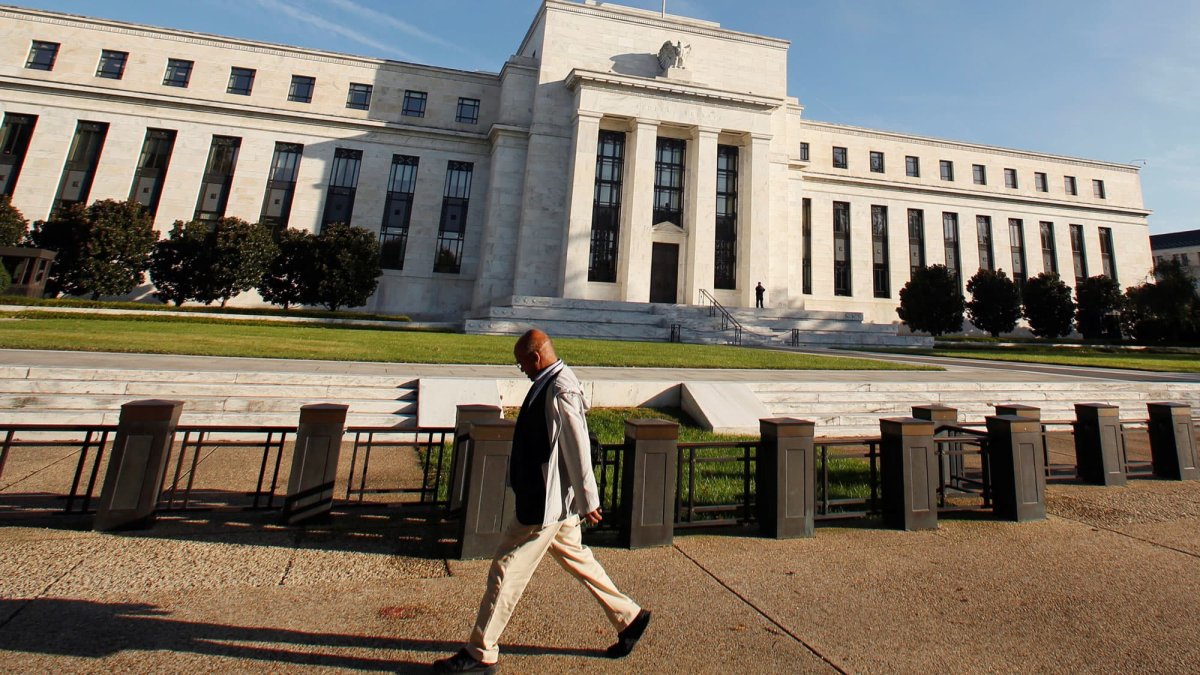 Fed Will Start Tapering Bond Purchases Later This Month – Four Experts Weigh in - Vimarsana News