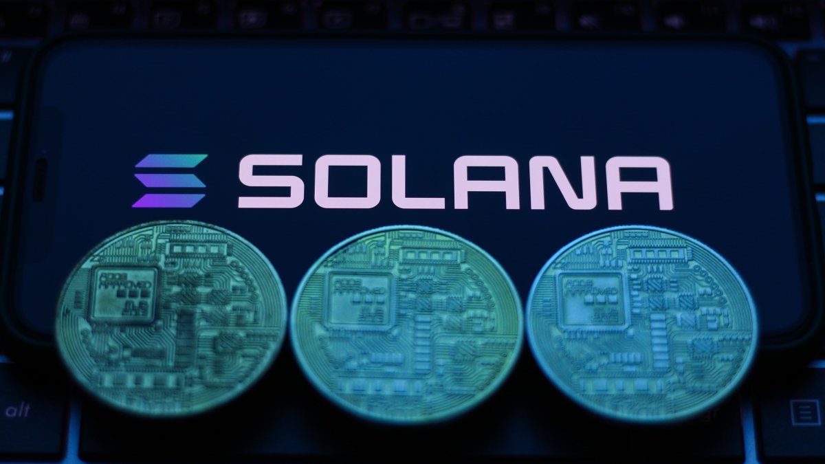 More Than $320 Million Stolen in Latest Apparent Crypto Hack - Vimarsana News