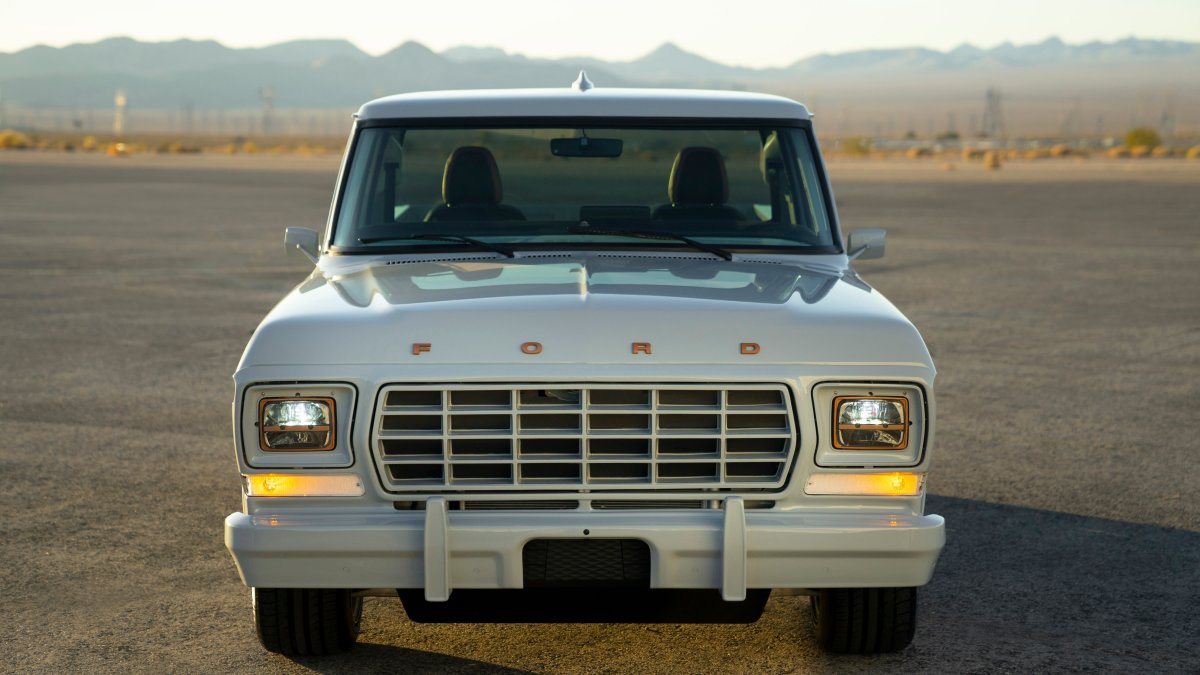 Ford's New Custom Electric Pickup Truck Is a Blast From the Past - Vimarsana News