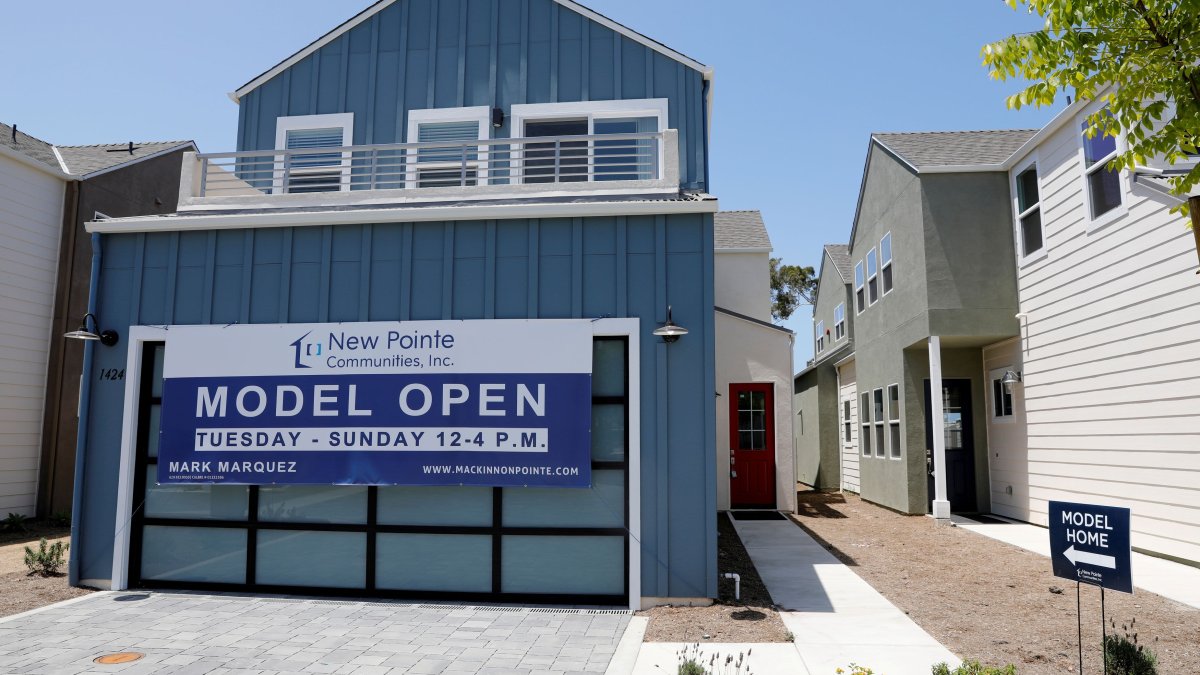 Investor Peter Boockvar Blames Fed Policy 'Mistake' for Surging Housing and Auto Prices – NBC10 Philadelphia - Vimarsana News