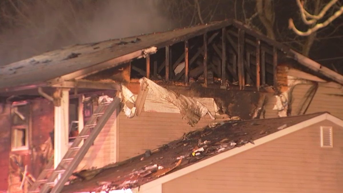 Dad, 2 Sons Die in Christmas Morning House Fire in Quakertown, Pennsylvania – NBC10 Philadelphia - Vimarsana News