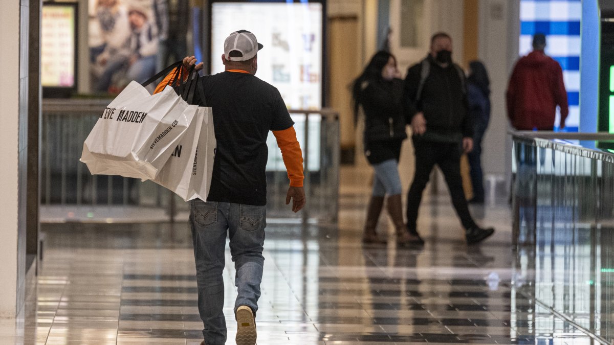 Key Fed Inflation Gauge Rises 4.9% From a Year Ago, Fastest Gain Since 1983 - Vimarsana News