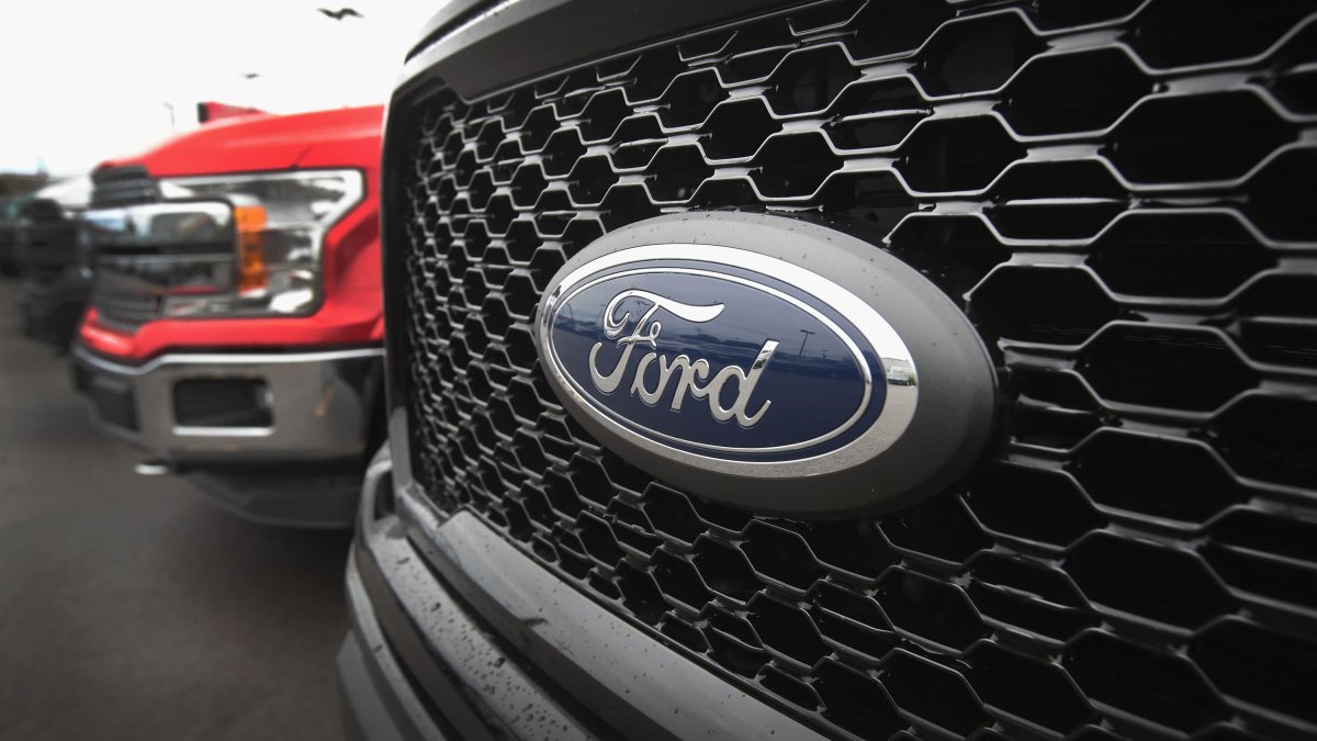 Ford Signs Five-Year Payments Deal With Stripe for E-Commerce Drive - Vimarsana News