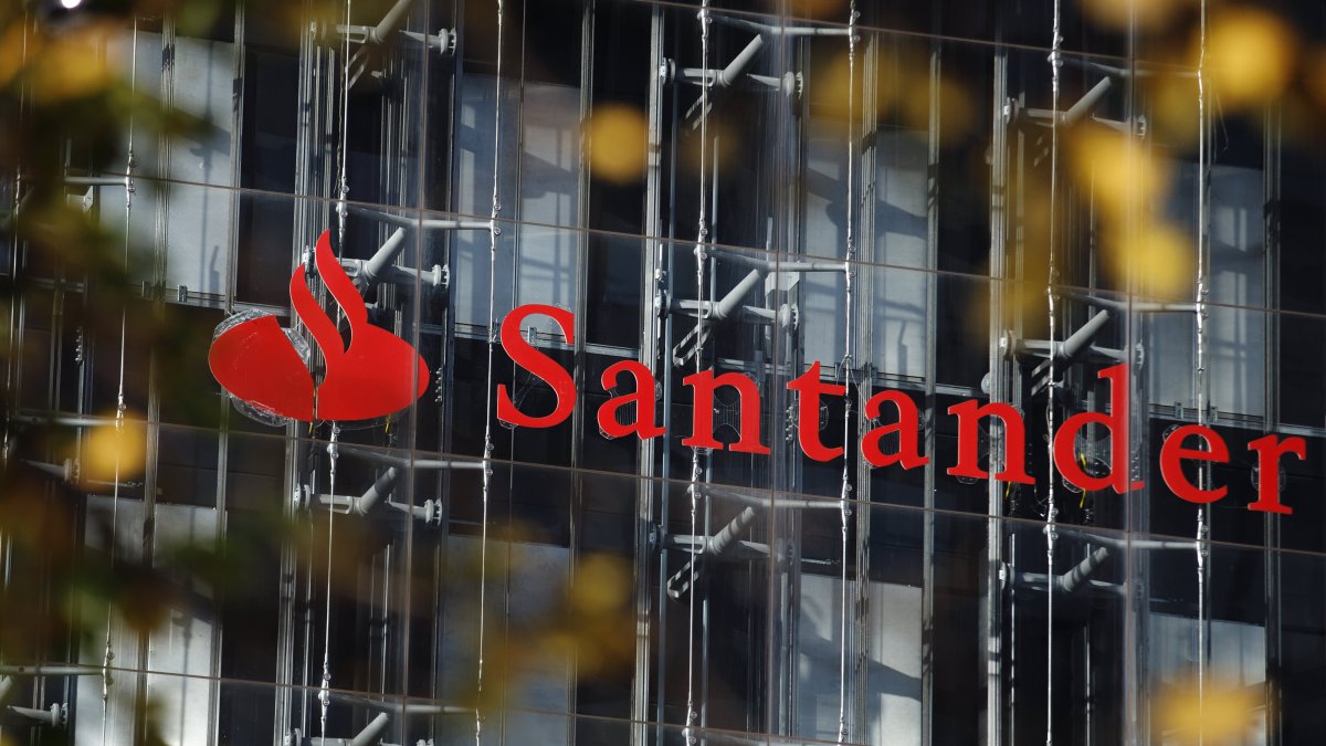 Santander Launches a Buy Now, Pay Later Service to Take on Fintech Rivals - Vimarsana News