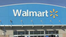 Walmart temporarily closes another store for cleaning – this time in  Hollywood