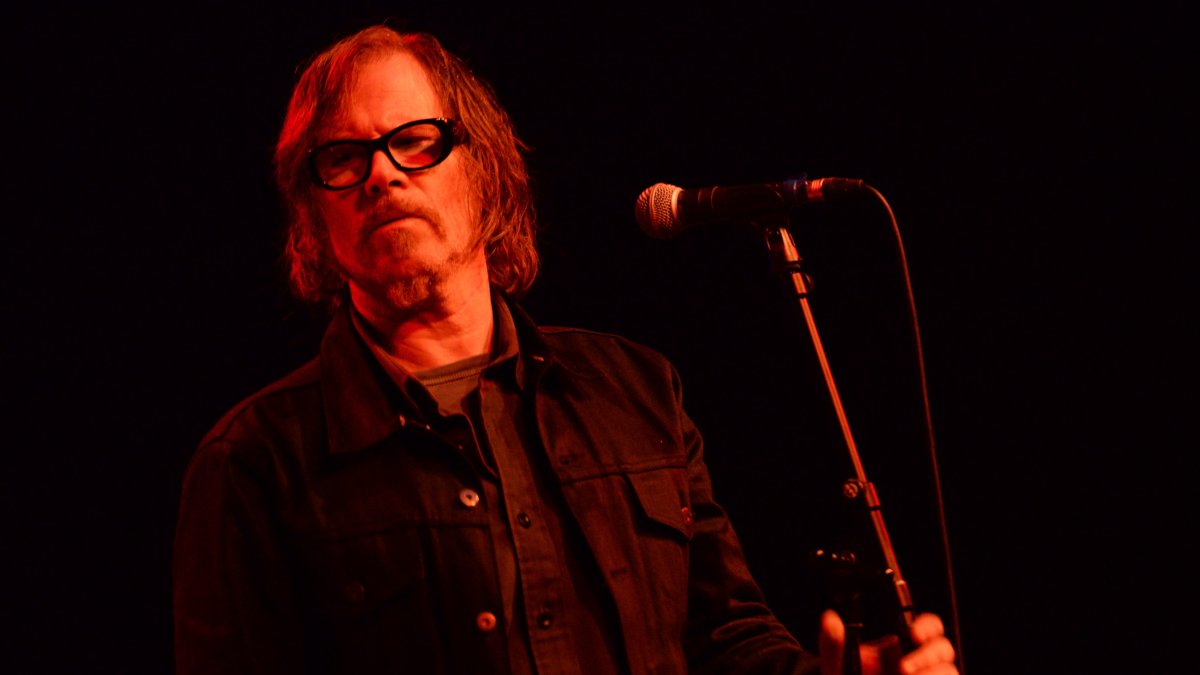 Mark Lanegan, Screaming Trees Singer and Seattle Icon, Dies at 57 – NBC10 Philadelphia - Vimarsana News
