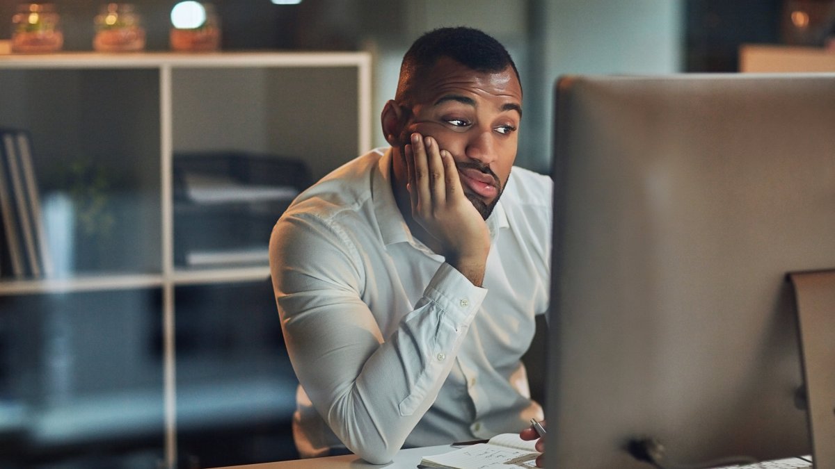 New Survey Says These Are the 3 Most Annoying Co-Worker Habits—Here's How to Handle Them - Vimarsana News