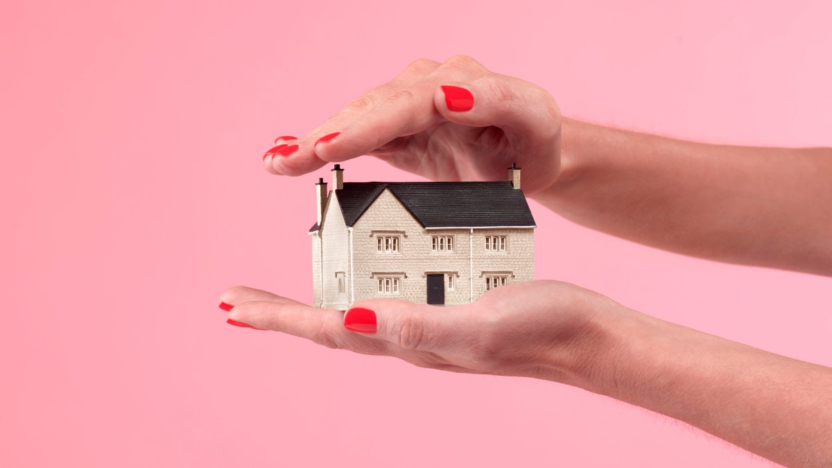 Americans Are 'Wasting Too Much Money on Housing,' Says Top Economist—Here Are 4 Ways to Get 'House Rich' – NBC10 Philadelphia - Vimarsana News