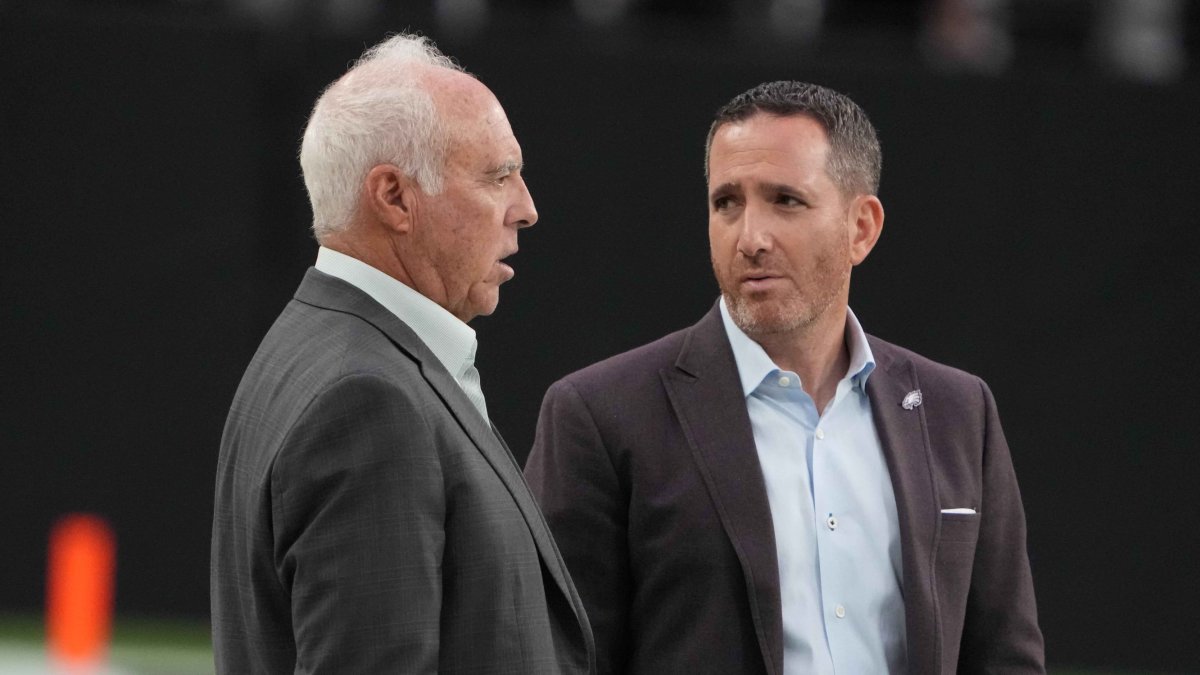 Eagles Observations: I'm Convinced It's Bijan Robinson in the 1st Round - Vimarsana News