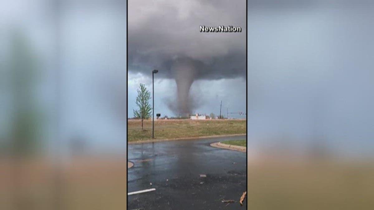 Tornado Rips Through Kansas, Damaging Buildings and Leveling Homes – NBC10  Philadelphia