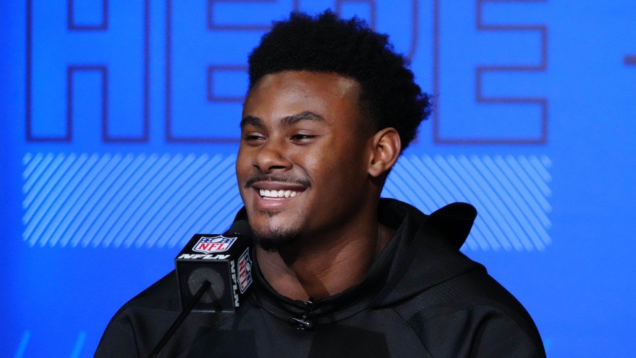 2022 NFL Draft: Winners and Losers From Busy Day 2 - Vimarsana News
