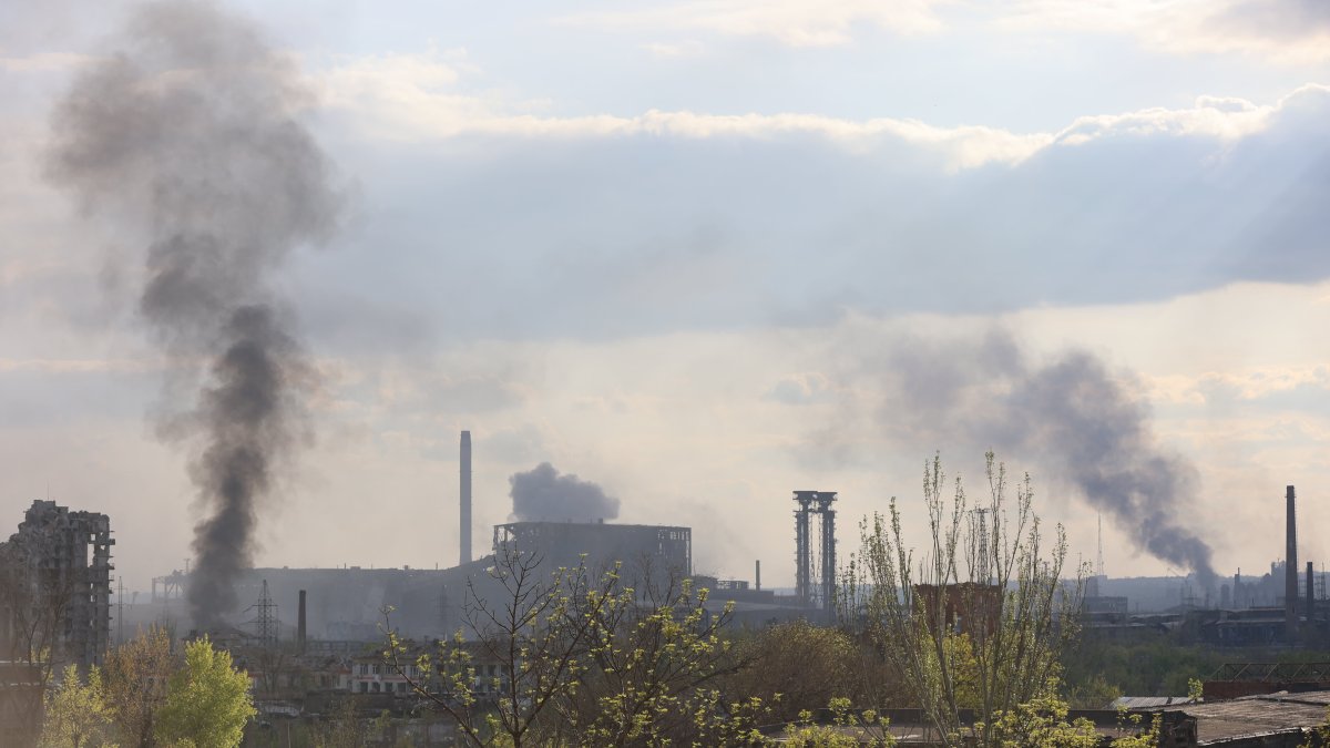 Russia Renews Assault on Azovstal Steel Plant Ahead of 'Victory Day'; Ukraine Says Evacuations to Continue. Follow Our Live Updates – NBC10 Philadelphia - Vimarsana News