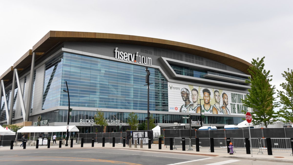 21 Injured in 3 Milwaukee Shootings After Bucks Playoff Game – NBC10 Philadelphia - Vimarsana News