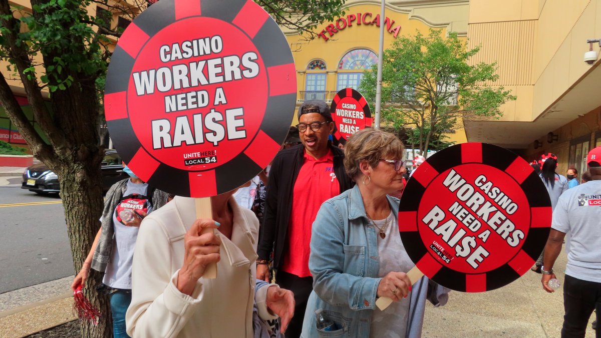 Workers OK Deals at 5 Atlantic City Casinos; 2 More Remain - Vimarsana News