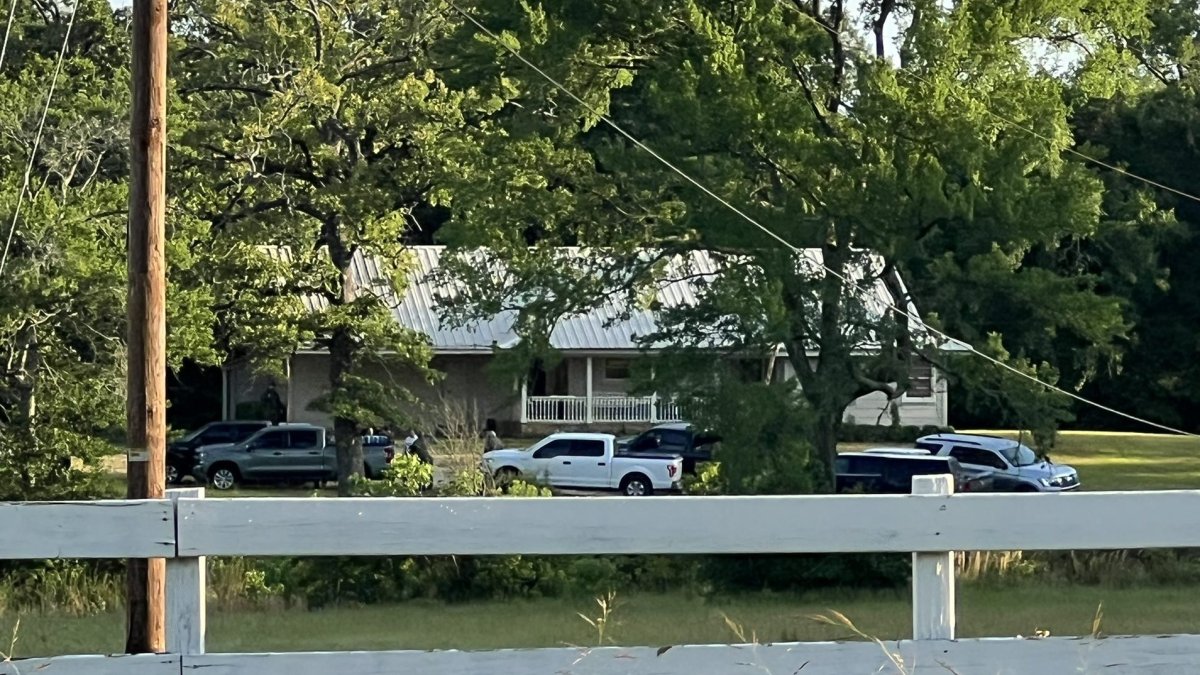 Escaped Texas Inmate Shot Dead By Law Enforcement, Officials Say – NBC10 Philadelphia - Vimarsana News