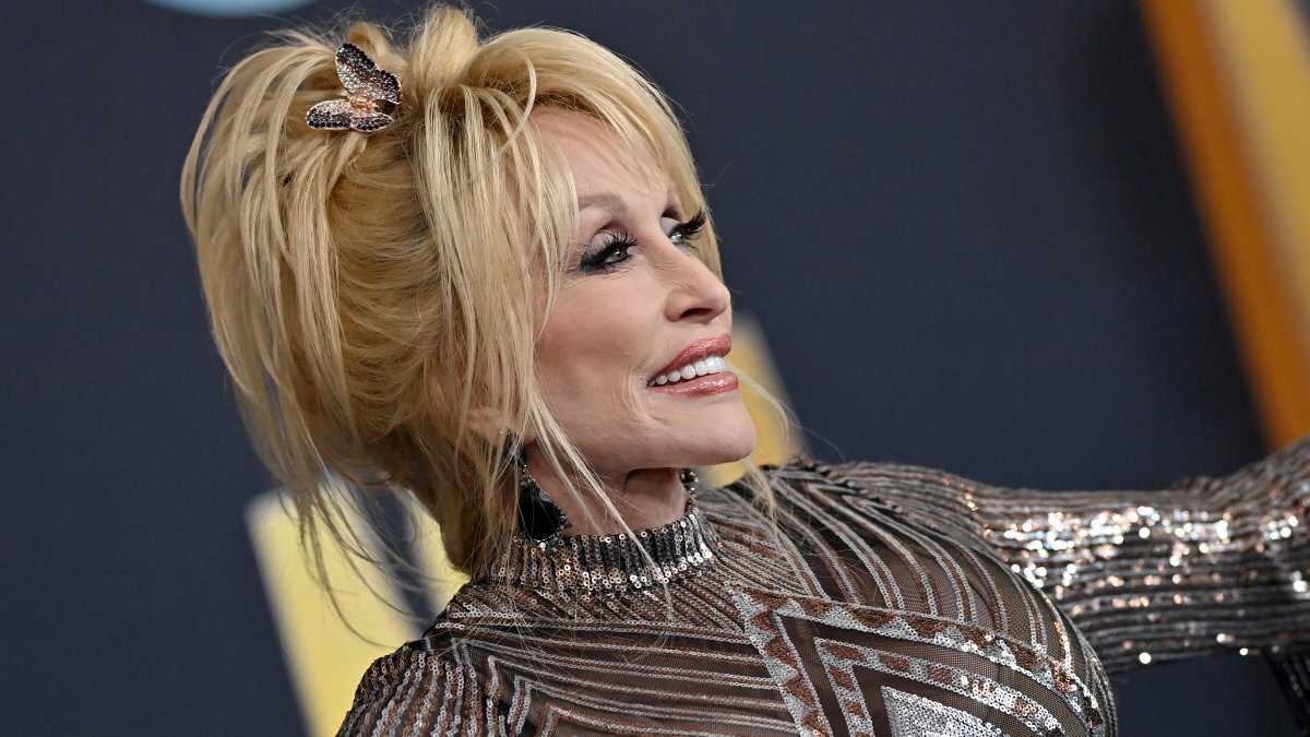 Dolly Parton Donates $1 Million For Pediatric Infectious Disease ...