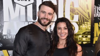 Singer-songwriter Sam Hunt (L) and Hannah Lee Fowler (R)