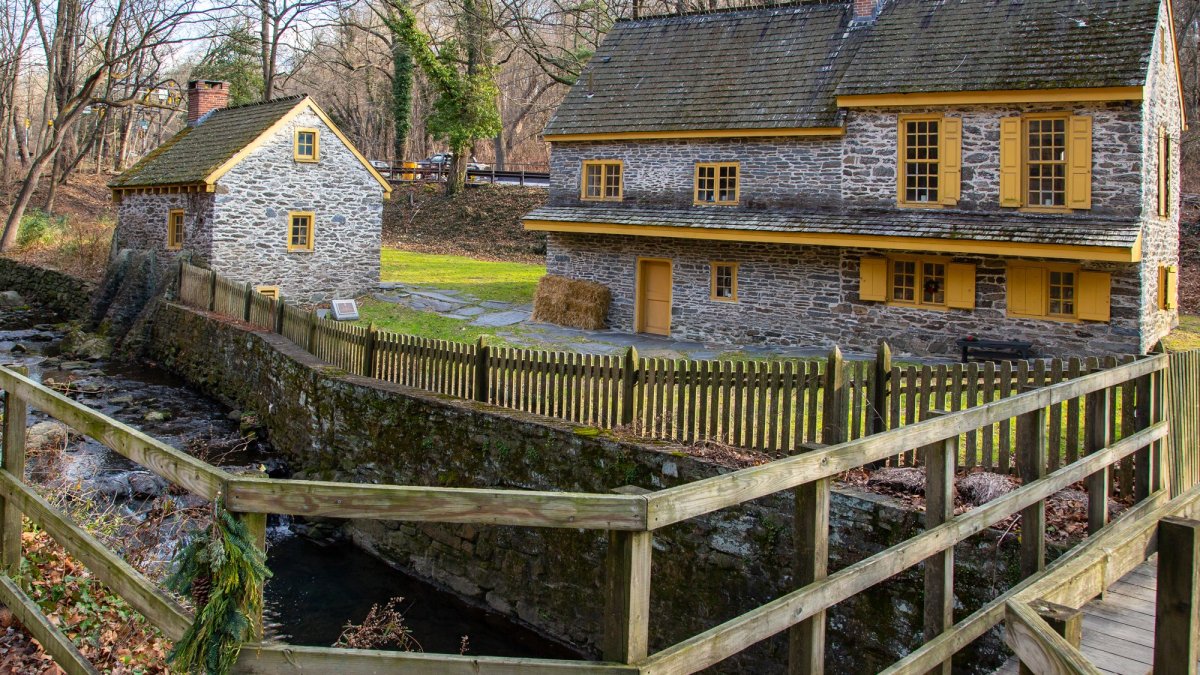 Wawa Welcome America: Explore Historic Rittenhouse Town in Philadelphia, Pennsylvania, for Free – NBC10 Philadelphia - Vimarsana News