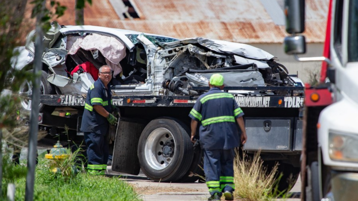 2 High School Seniors Killed, 2 Injured in Texas Crash After Leaving Graduation Rehearsal - Vimarsana News