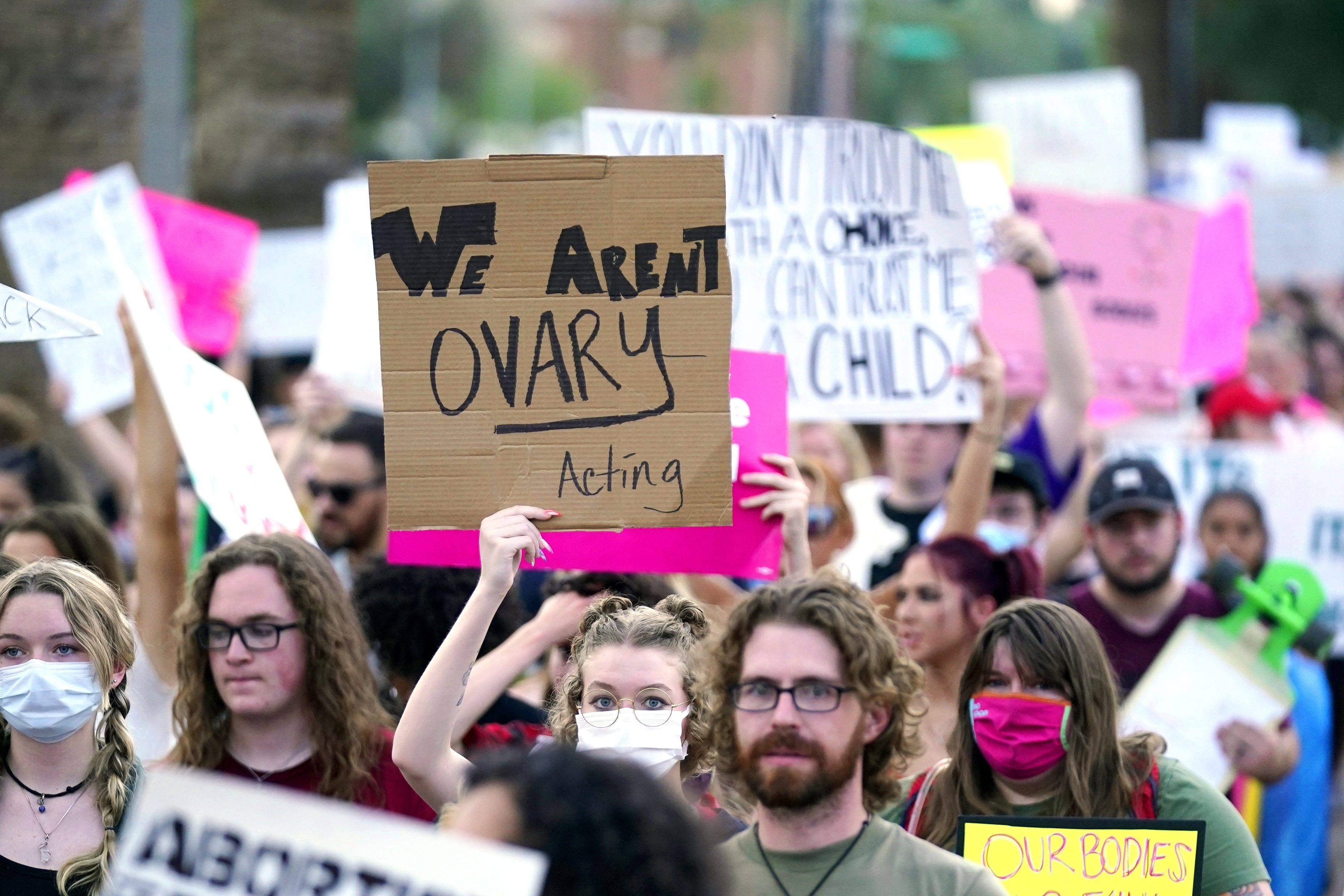 Federal Judge Blocks Arizona's 'Personhood' Abortion Law – NBC10 Philadelphia - Vimarsana News