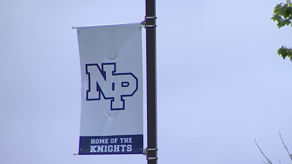 Feeling the Love Students at Massive North Penn School District Return to Class NBC10