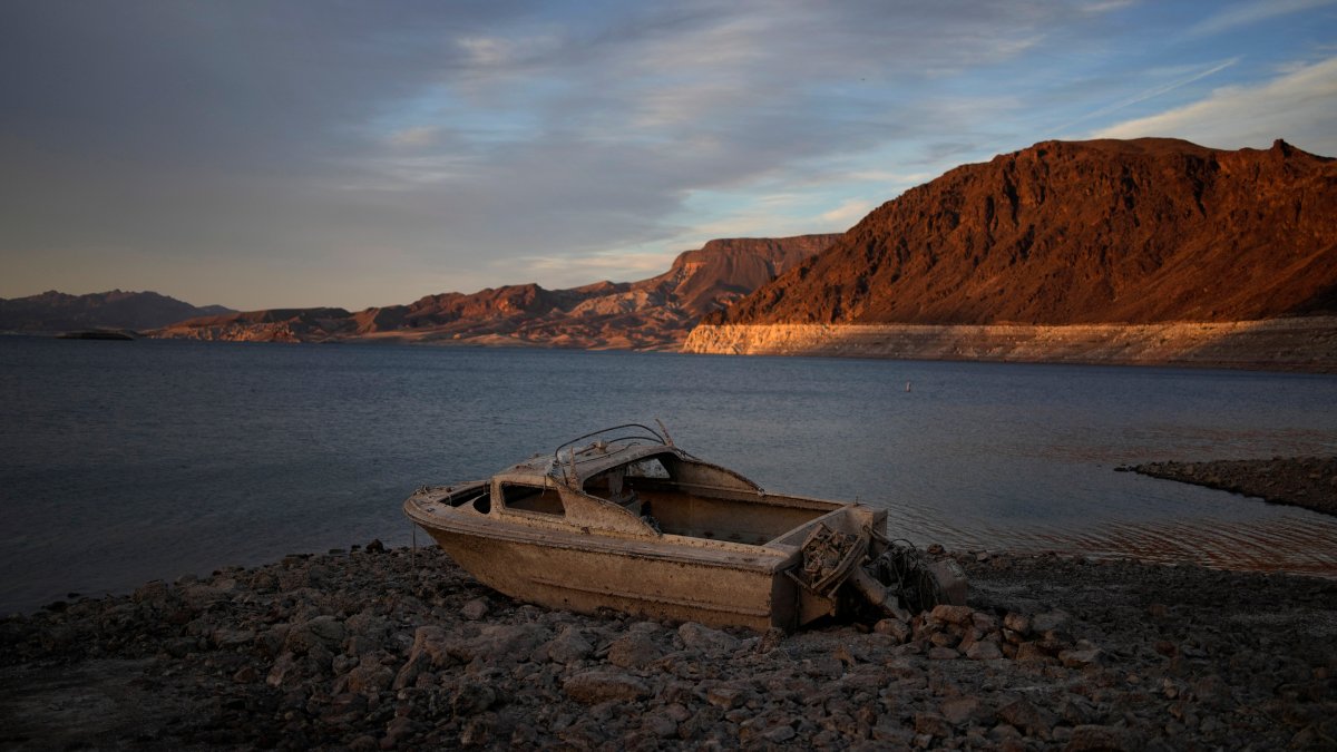 Human Remains Found in Lake Mead ID'd as Vegas Man Missing Since 1998 – NBC10 Philadelphia - Vimarsana News