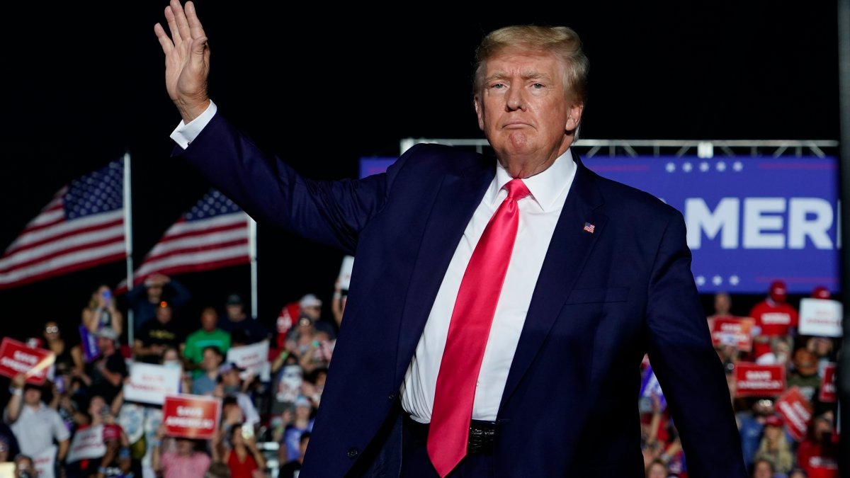 Trump Rallies for Oz in Pa. Amid Midterm Worries – NBC10 Philadelphia - Vimarsana News