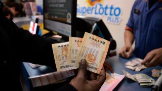 Powerball Jackpot Hits $1 Billion — But Only If You Pick the Less-Popular Prize Option. If You Win, Here’s the Tax Bill