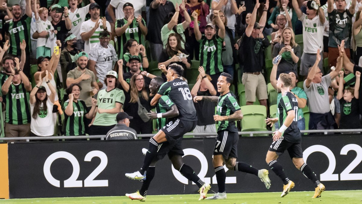 Austin Beats FC Dallas 2-1 to Make MLS Western Conference Final