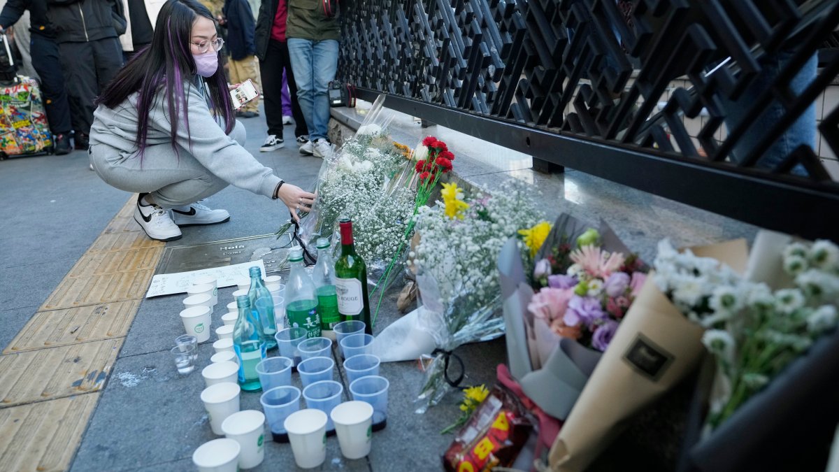 South Korea Mourns Over Halloween Crowd Surge That Killed 154 – NBC10 Philadelphia - Vimarsana News