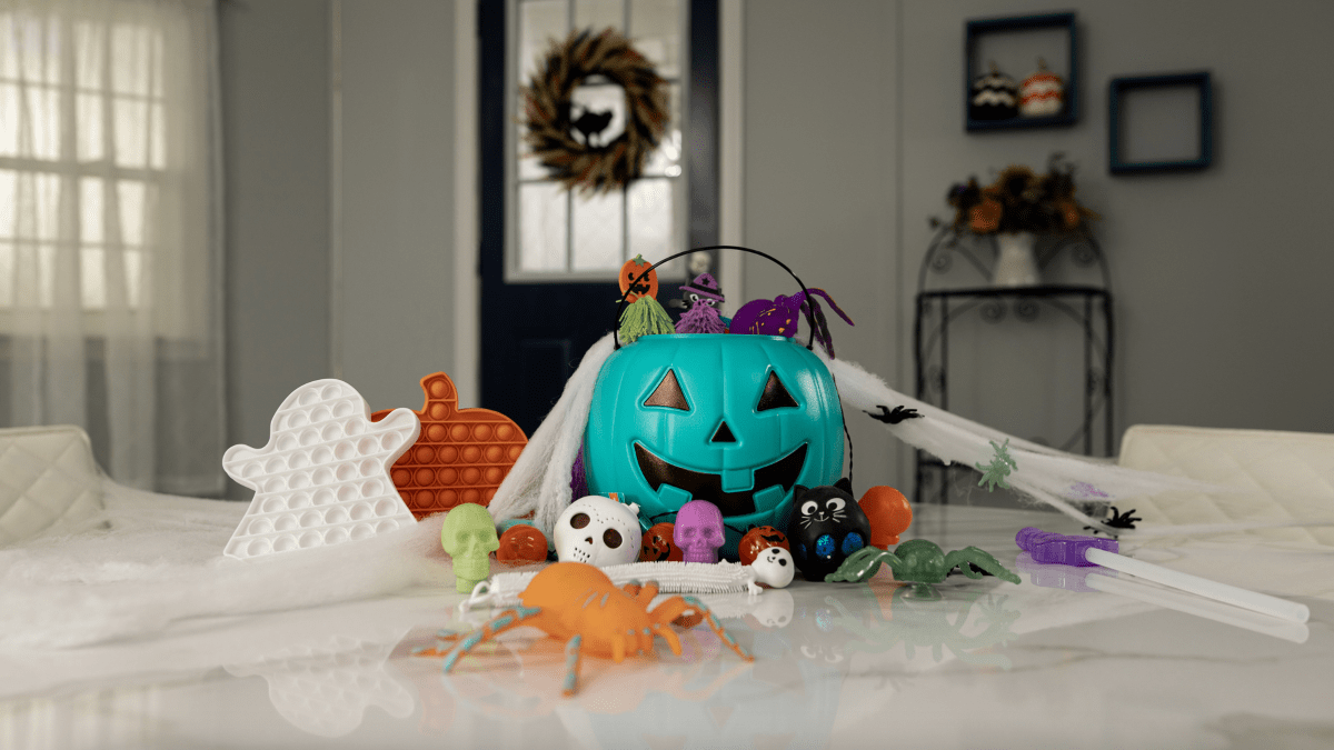 Why the Teal Pumpkin Project Matters and How to Participate  NBC10 Philadelphia
