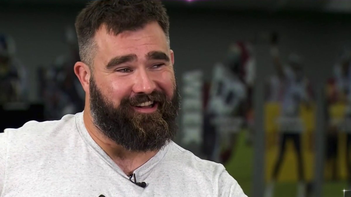 Watch Jason Kelce lead the Philadelphia Orchestra