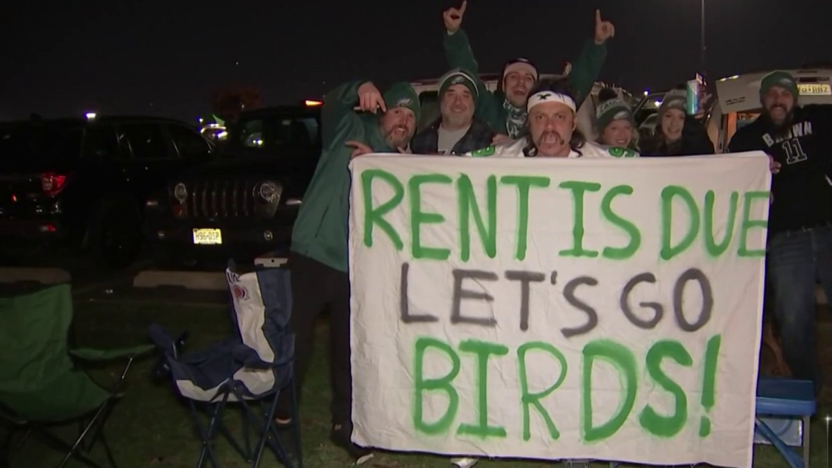 Eagles Fans Party Ahead of Monday Night Football Matchup