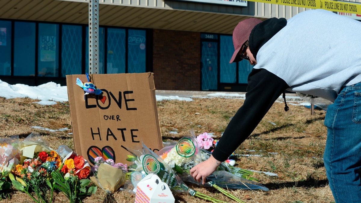 Colorado Springs Gunman Sued By Own Gun During LGBTQ Nightclub Attack – NBC10 Philadelphia - Vimarsana News