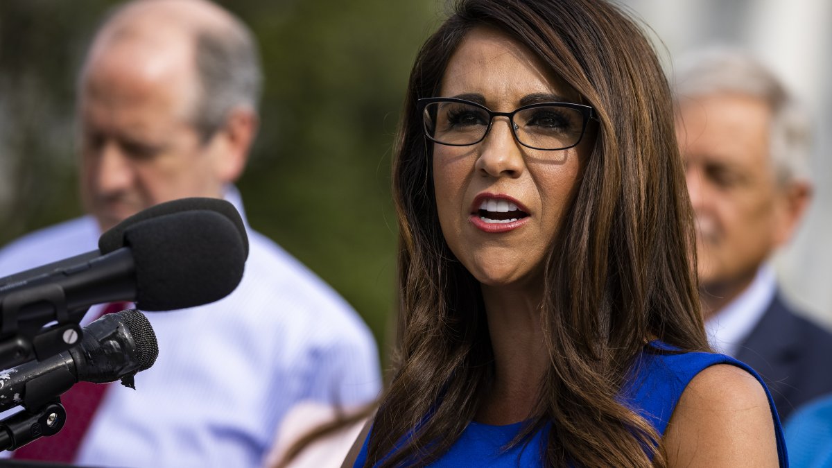 Rep. Lauren Boebert's son arrested in connection with string of vehicle break-ins – NBC10 Philadelphia - Vimarsana News