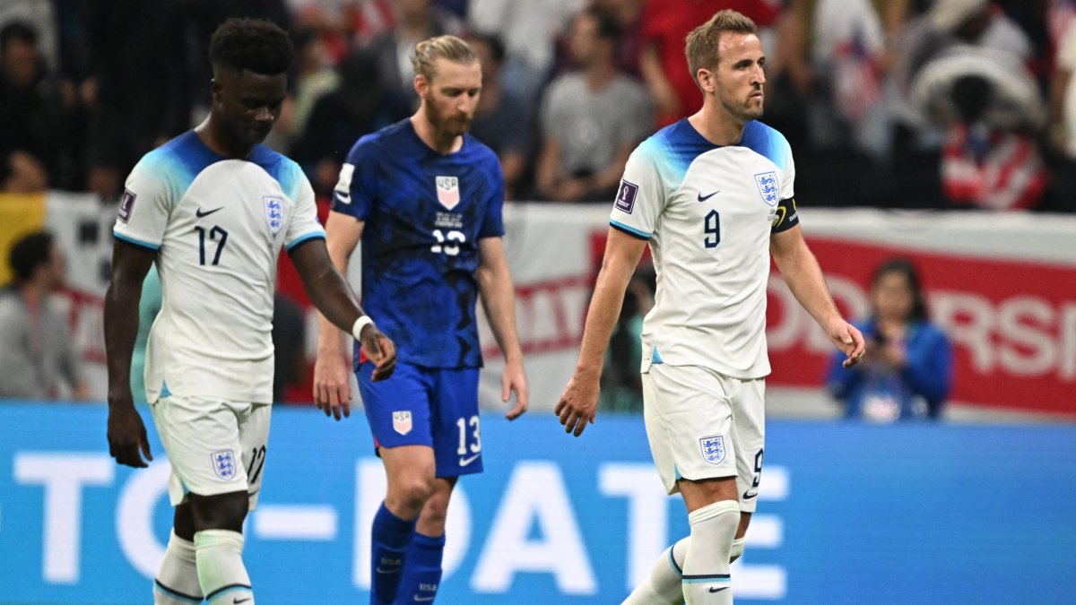 USMNT-England Group B Showdown Ends in Quiet 0-0 Draw
