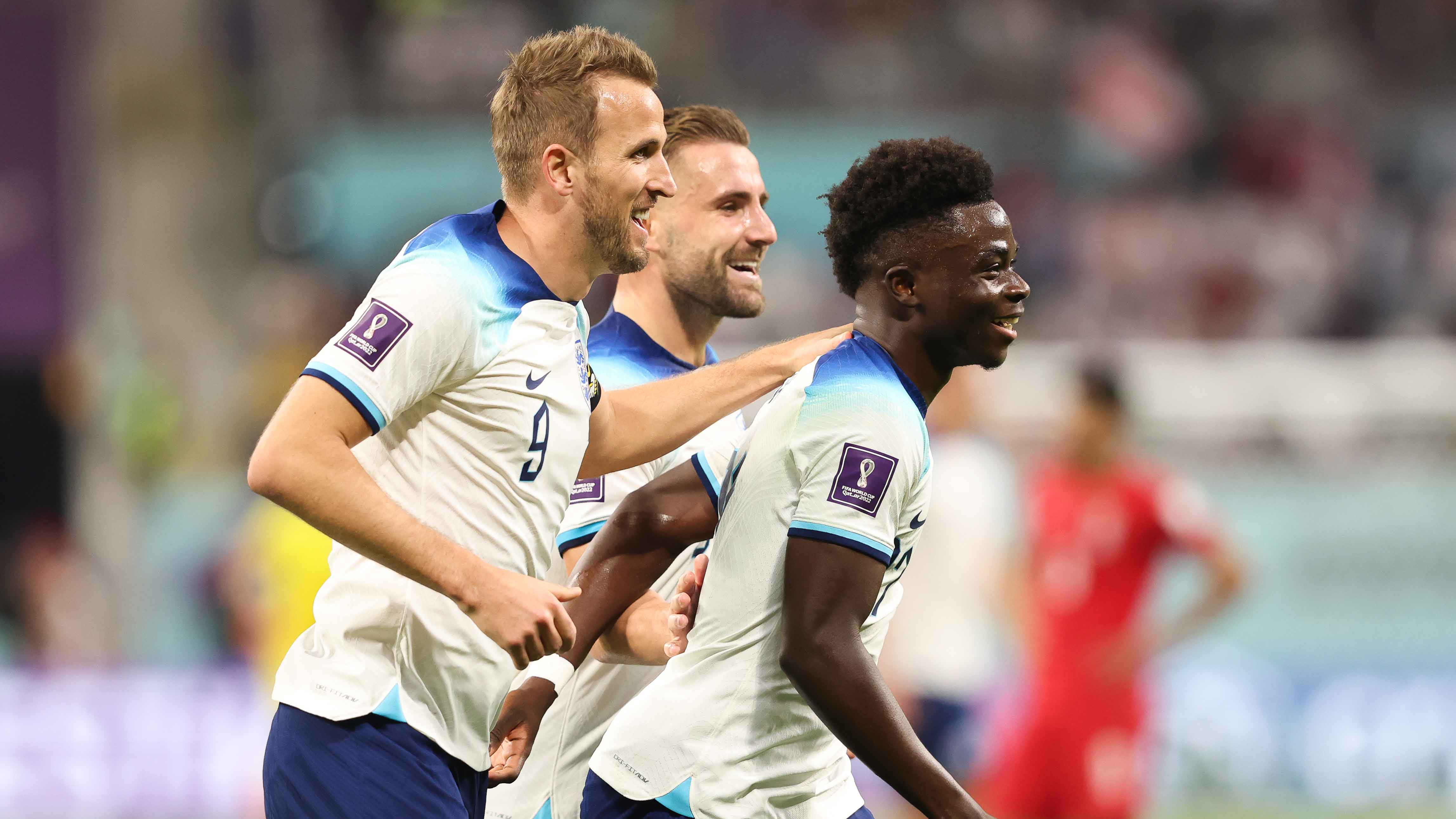 England Crushes Iran 6-2 In 2022 World Cup Opener – NBC10 Philadelphia