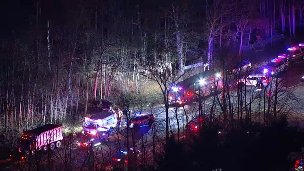 3, Including Child, Hurt in AC Expressway Crash in Winslow Township, NJ