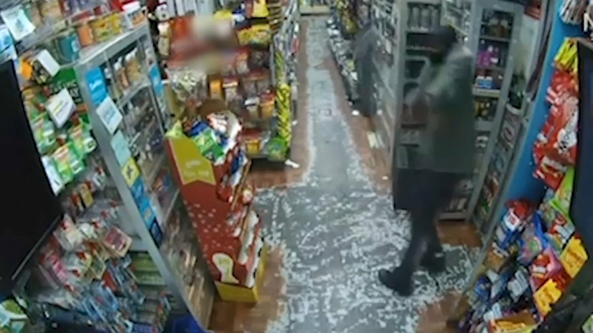 VIDEO: Employee Fires at Armed Robber – NBC10 Philadelphia