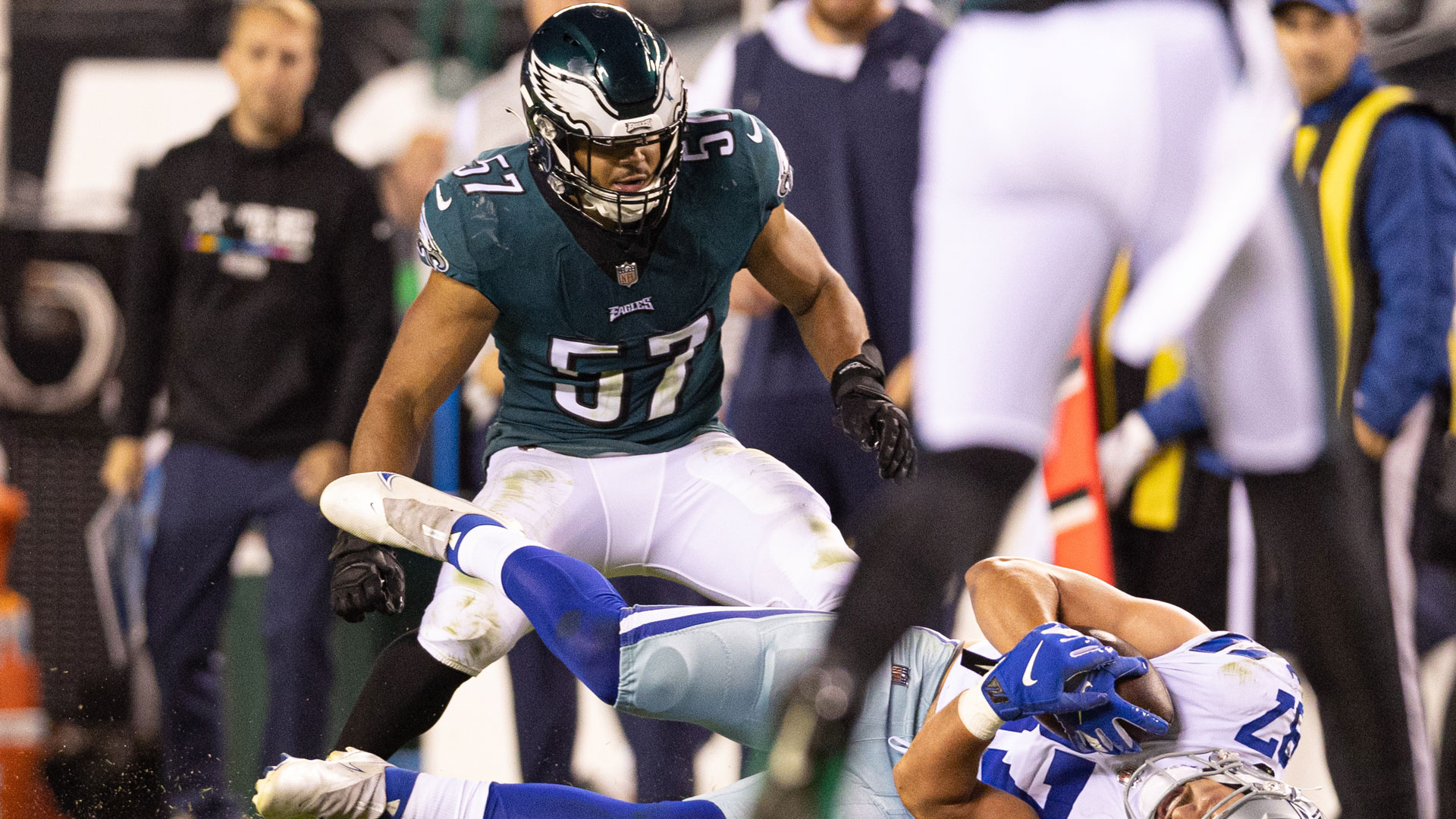 Will Eagles Beat Cowboys on Christmas Eve? Here's the Predictions