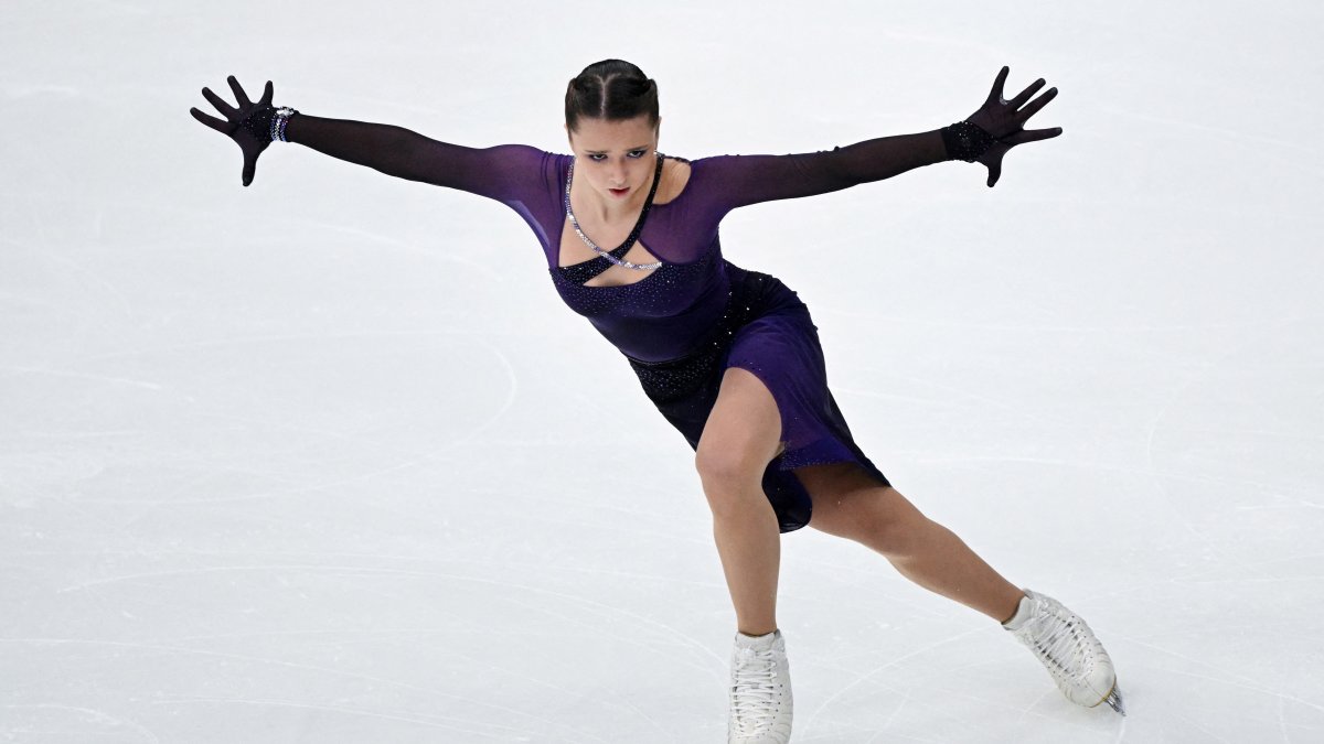 Kamila Valieva Recreates Viral Wednesday Addams Dance Scene On Ice Nbc10 Philadelphia