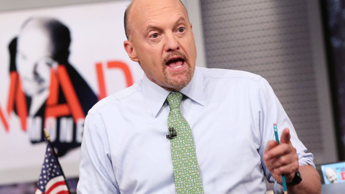 Jim Cramer Picks His Standout Stocks in 4 Bull Market Industries - Vimarsana News