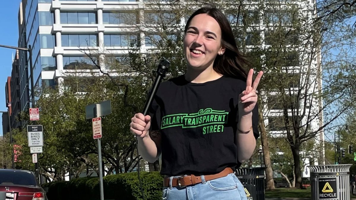 This 26-Year-Old Quit Her Job to Ask Strangers How Much Money They Make — Now She's Scoring 6-Figure Brand Deals - Vimarsana News