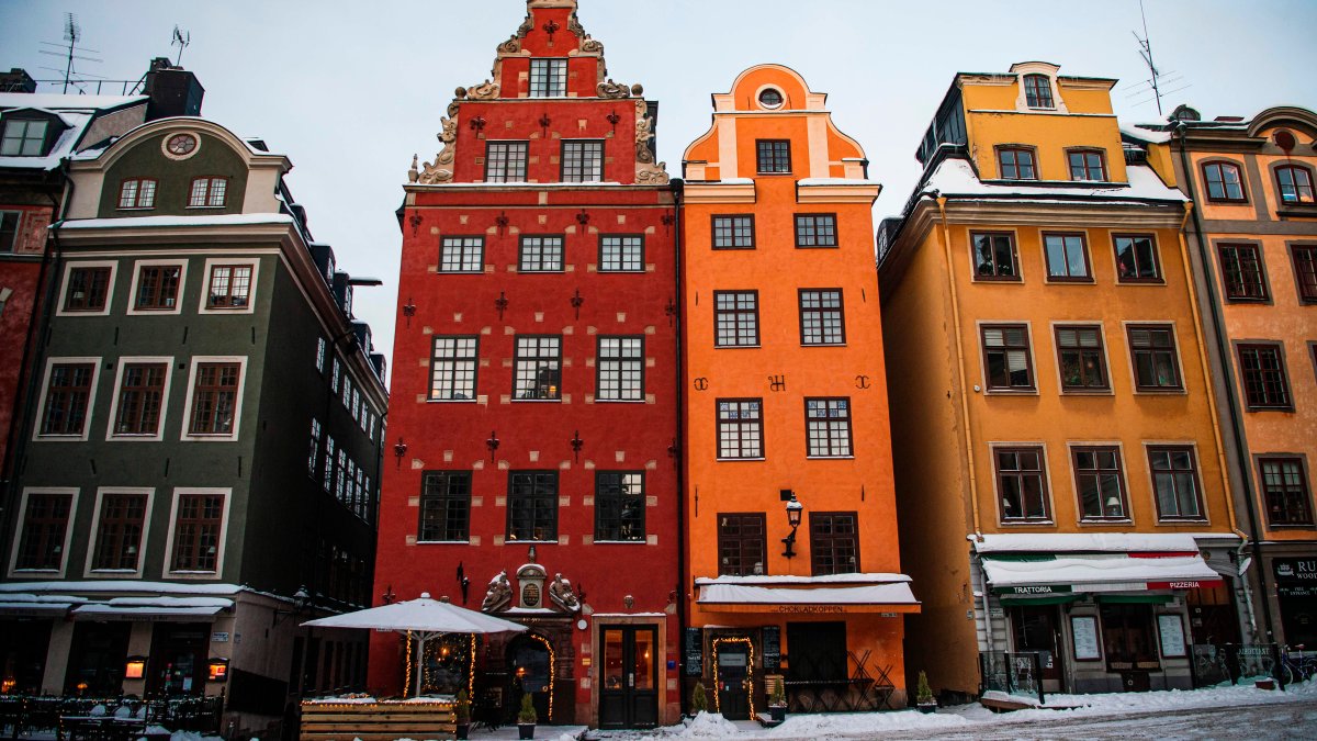 Sweden Is Facing Its 'Day of Reckoning' as House Prices Plummet – NBC10 Philadelphia - Vimarsana News