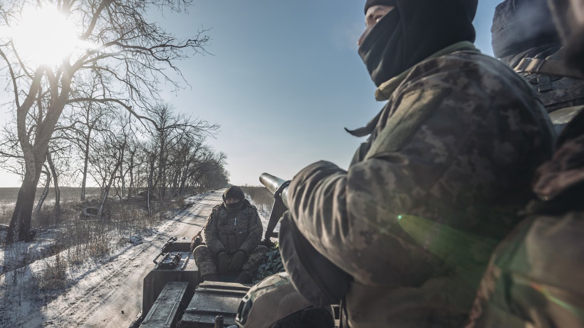 Ukraine War Live Updates: Defiant Kyiv Says War Hotspot Soledar Is Not Under Russian Control; Moscow's Oil Revenues Plummet - Vimarsana News