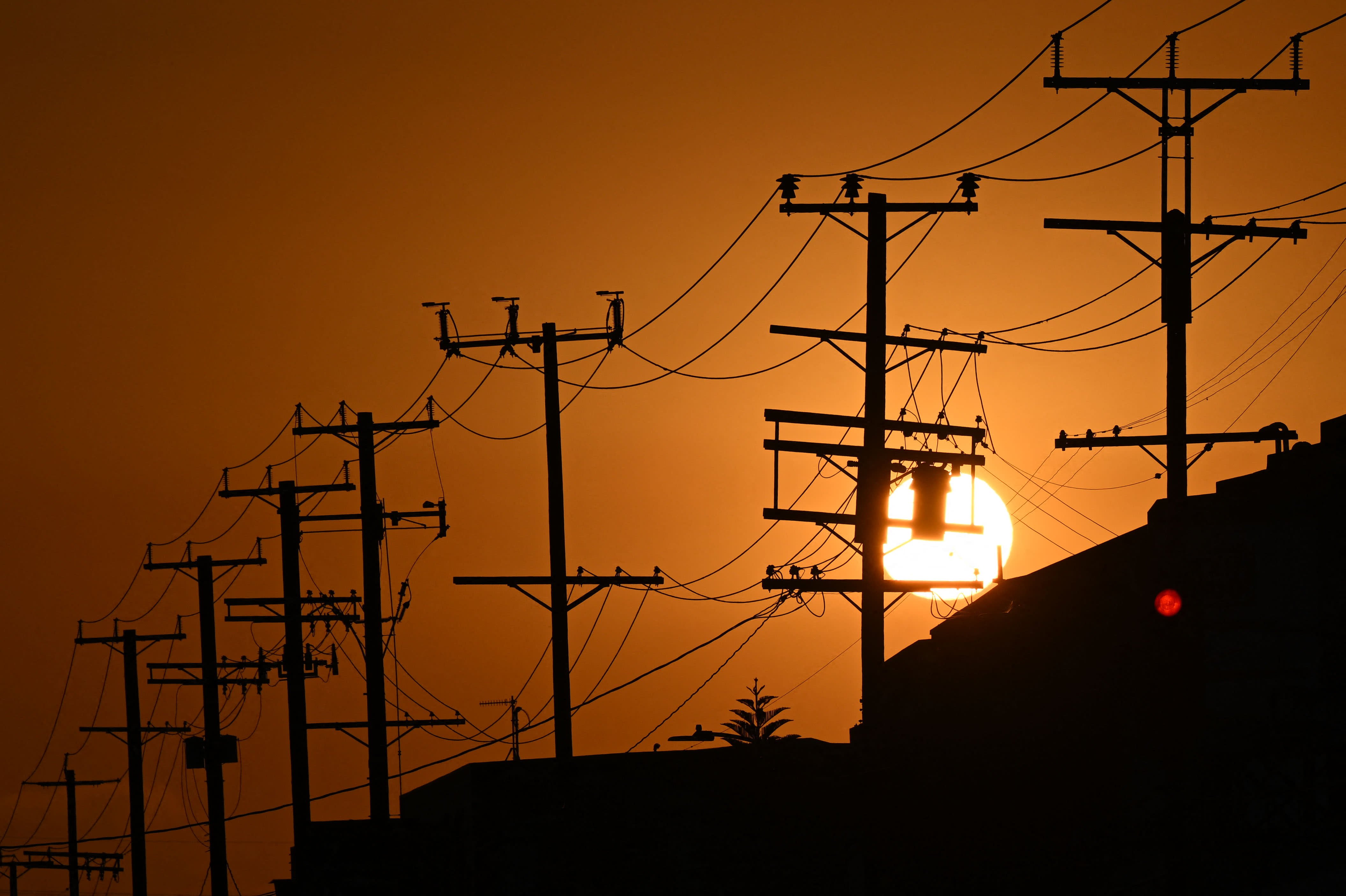 Mexico Cracks Down on Solar Geoengineering, Forcing Startup to Pause Operations - Vimarsana News