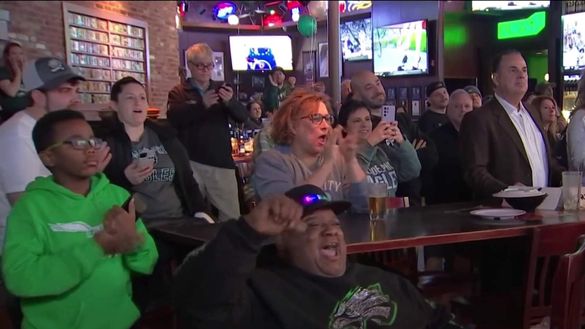 Eagles fans pumped for home opener at Lincoln Financial Field